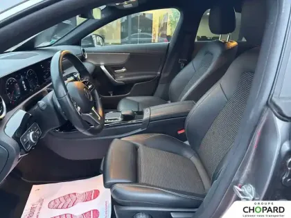 Photo 10 Mercedes CLA  Coupé 180 d 8G-DCT