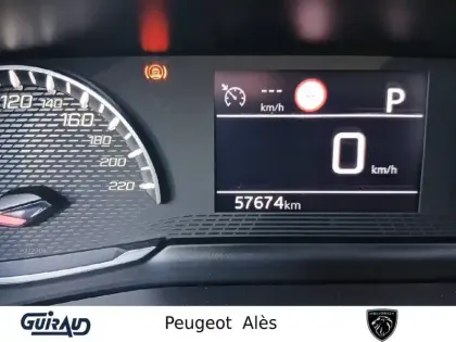 Photo 39 Peugeot 2008  PureTech 130 S&S EAT8