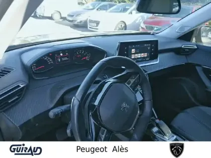 Photo 28 Peugeot 2008  PureTech 130 S&S EAT8