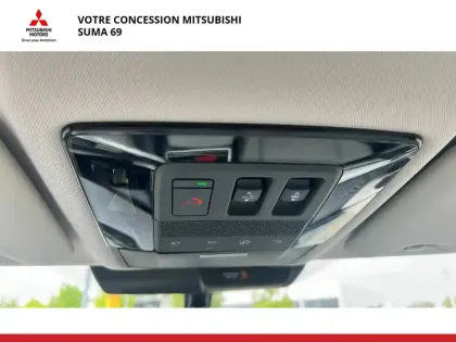 Photo 26 Mitsubishi Outlander  2.4 MIVEC PHEV 306 4WD