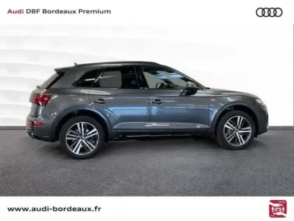 Photo 7 Audi Q5 50 TFSIe 299 S tronic 7 Quattro S line