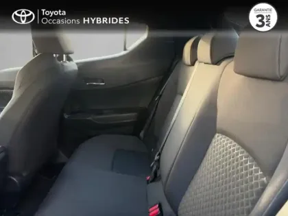 Photo 11 Toyota C-HR  1.8 Hybride 122ch Dynamic Ultimate E-CVT