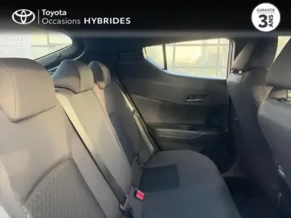 Photo 21 Toyota C-HR  1.8 Hybride 122ch Dynamic Ultimate E-CVT