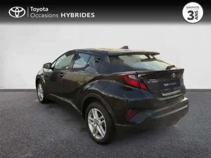 Photo 16 Toyota C-HR  1.8 Hybride 122ch Dynamic Ultimate E-CVT