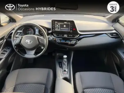 Photo 22 Toyota C-HR  1.8 Hybride 122ch Dynamic Ultimate E-CVT