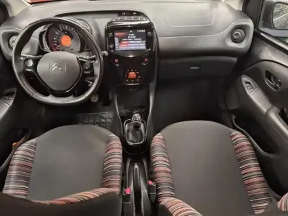 Photo 7 Citroën C1  VTi 72 S&S Shine 5p E6.d