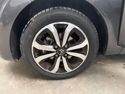 Photo 10 Citroën C1  VTi 72 S&S Shine 5p E6.d