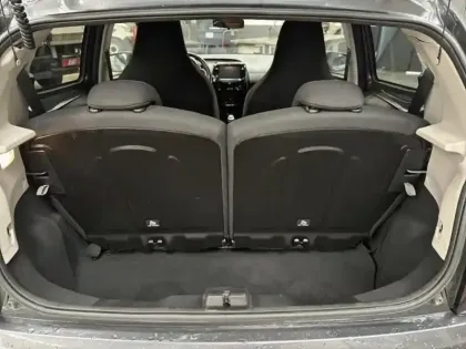 Photo 5 Citroën C1  VTi 72 S&S Shine 5p E6.d