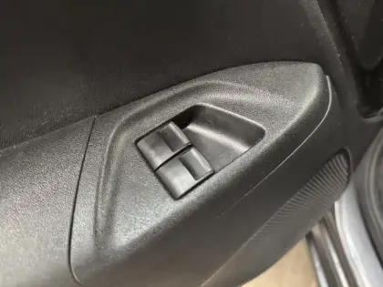 Photo 12 Citroën C1  VTi 72 S&S Shine 5p E6.d