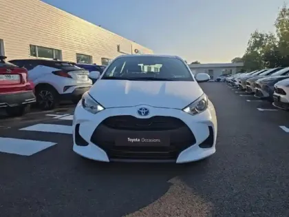 Photo 10 Toyota Yaris  116h Dynamic 5p MY22