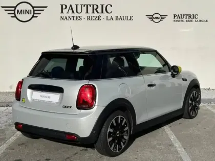 Photo 23 Mini Mini  Cooper SE 184ch  Essential BVA