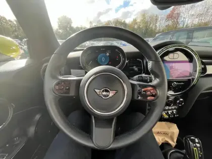 Photo 31 Mini Mini  Cooper SE 184ch  Essential BVA