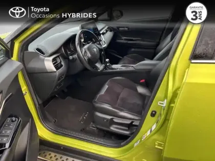 Photo 10 Toyota C-HR  122h JBL Edition 2WD E-CVT RC18