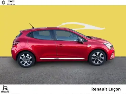 Photo 27 Renault Clio  1.6 E-Tech 140ch Limited -21