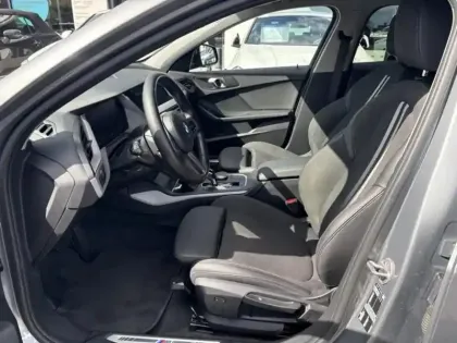 Photo 9 BMW Serie 1 Gén. III (F40) Ph1 Edition M Design 5