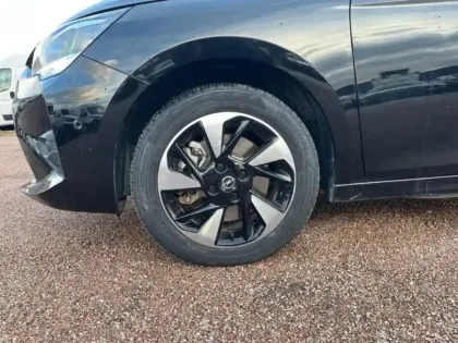 Photo 10 Opel Corsa  -e 136ch GS