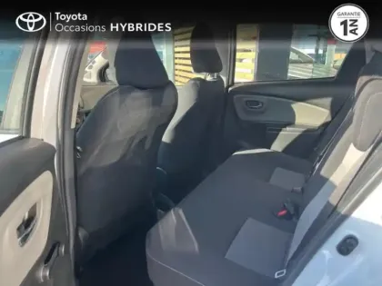 Photo 11 Toyota Yaris  HSD 100h France 5p