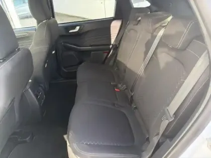 Photo 12 Ford Kuga  2.5 Duratec 180ch Hybrid FlexiFuel Titanium Powershift