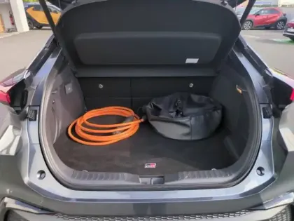 Photo 11 Toyota C-HR  2.0 Hybride Rechargeable 225ch GR Sport NG23