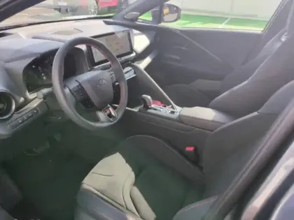 Photo 13 Toyota C-HR  2.0 Hybride Rechargeable 225ch GR Sport NG23