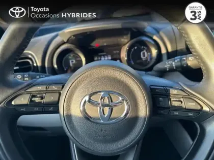 Photo 12 Toyota Yaris  116h Iconic 5p MY22