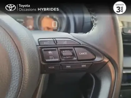 Photo 28 Toyota Yaris  116h Design 5p MY22