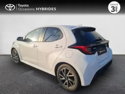 Photo 16 Toyota Yaris  116h Design 5p MY22