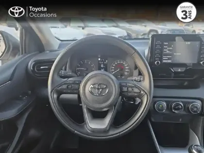 Photo 8 Toyota Yaris  120 VVT-i Dynamic 5p MY22