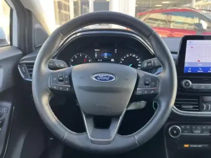 Photo 14 Ford Puma  1.0 Flexifuel 125ch S&S mHEV Titanium