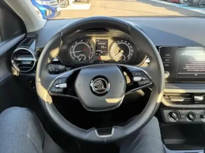 Photo 12 Skoda Kamiq  1.0 TSI 95ch Ambition