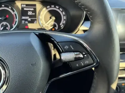 Photo 14 Skoda Kamiq  1.0 TSI 95ch Ambition