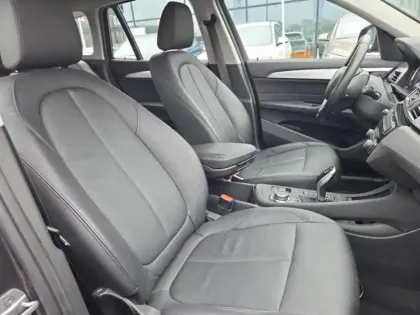 Photo 14 BMW X1  sDrive18iA 136ch Business Design DKG7