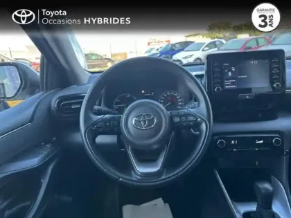 Photo 8 Toyota Yaris  116h Dynamic 5p MY22