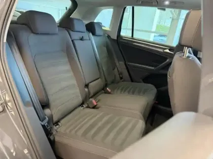 Photo 14 Volkswagen Tiguan  2.0 TDI 150ch Elegance DSG7