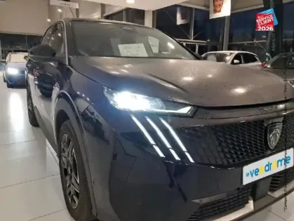 Photo 12 Peugeot 3008  1.2 Hybrid 145ch Allure e-DCS6