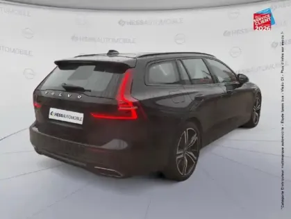 Photo 5 Volvo V60  T6 AWD 253+87ch R-Design Geartronic 8
