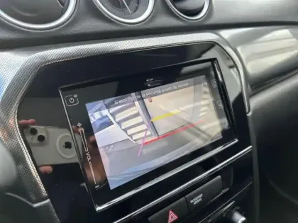 Photo 12 Suzuki Vitara  1.5 Dualjet Hybrid 115ch Style Auto