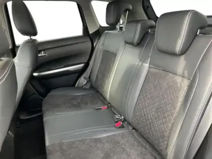 Photo 7 Suzuki Vitara  1.5 Dualjet Hybrid 115ch Style Auto