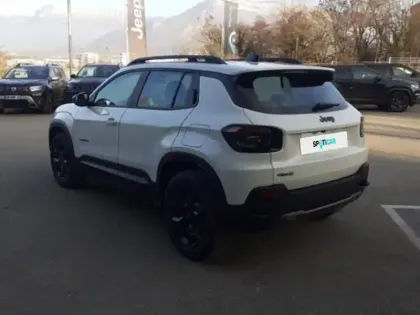 Photo 6 Jeep Avenger  1.2 Turbo T3 145ch MHEV Upland BVR6 4xe