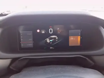 Photo 11 Jeep Avenger  1.2 Turbo T3 145ch MHEV Upland BVR6 4xe