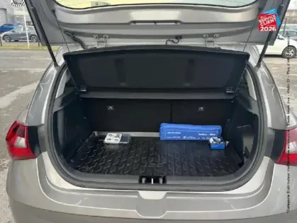 Photo 28 Hyundai I20  1.0 T-GDi 100ch Hybrid Intuitive