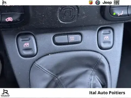 Photo 11 Fiat Panda  1.0 70ch BSG S&S Cross