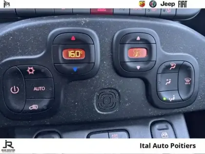 Photo 27 Fiat Panda  1.0 70ch BSG S&S Cross