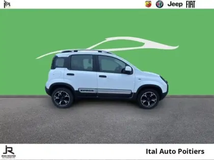 Photo 18 Fiat Panda  1.0 70ch BSG S&S Cross