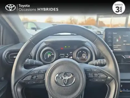 Photo 12 Toyota Yaris  116h Design 5p MY22