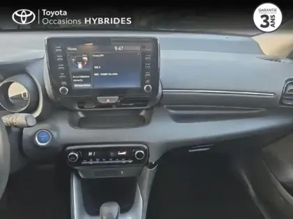 Photo 14 Toyota Yaris  116h Design 5p MY22