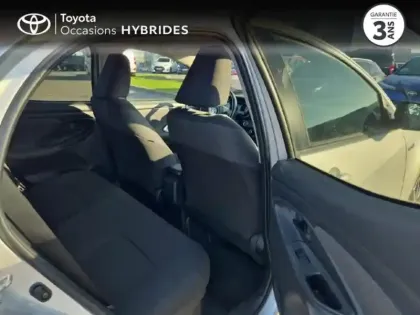 Photo 5 Toyota Yaris  116h Design 5p