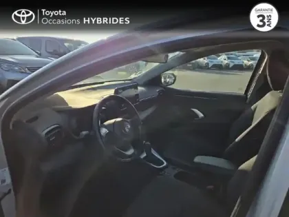 Photo 10 Toyota Yaris  116h Design 5p