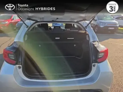 Photo 9 Toyota Yaris  116h Design 5p