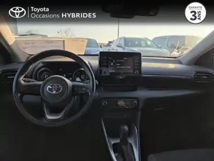 Photo 7 Toyota Yaris  116h Design 5p